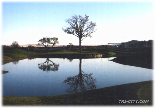 Columbia Point Golf Course Picture- 43k